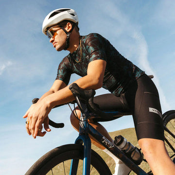 Men's Cycling Jerseys & Tops