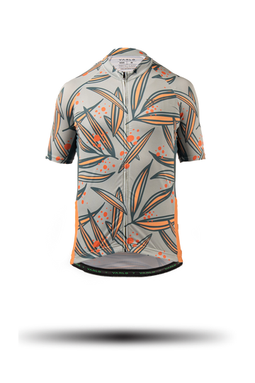 Product ghost shot of the new 2025 gravel series cycling jersey designed by the team at Varlo.
