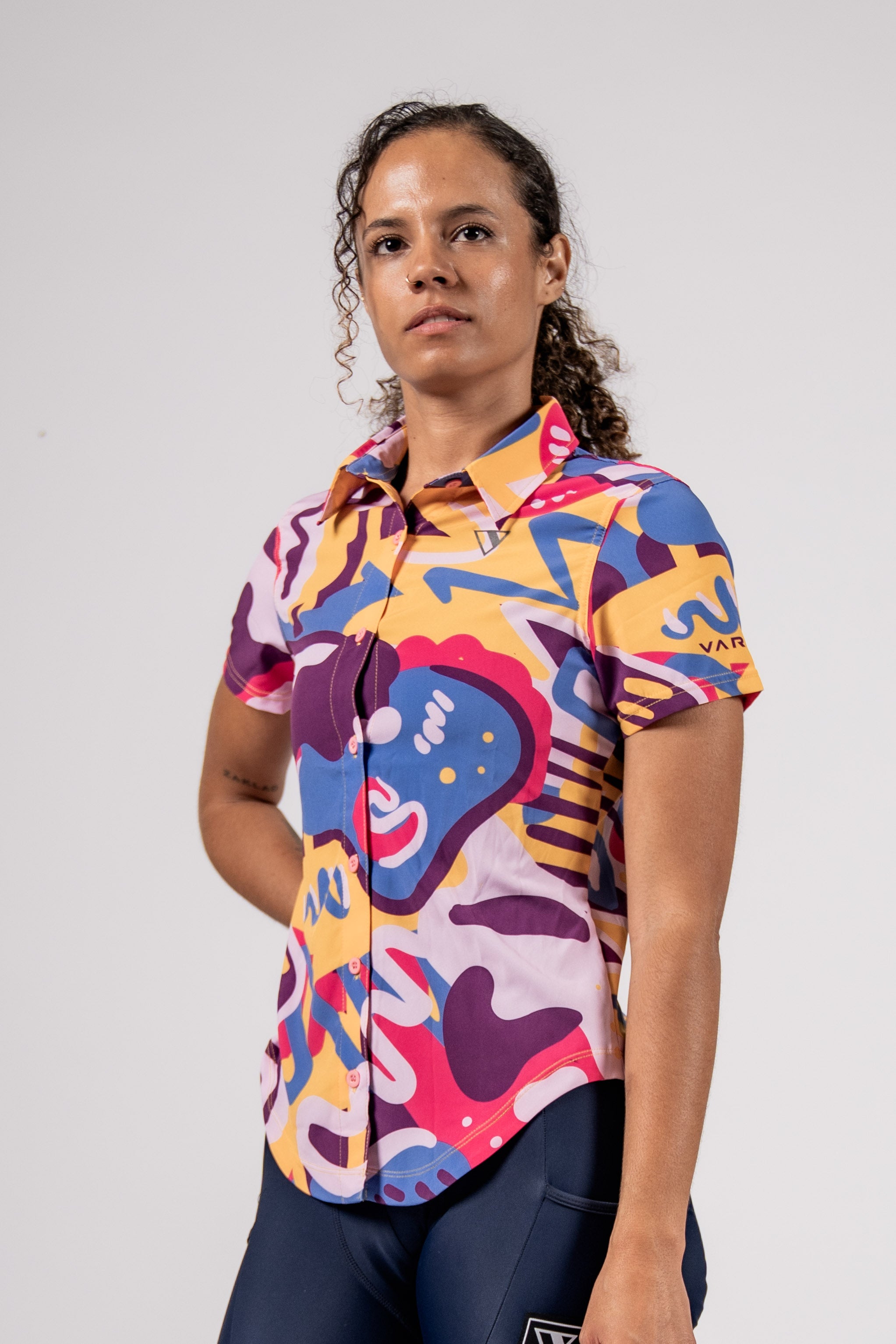 Varlo Touring Tech Button Cycling Shirt (Maestro Multi) - Women's